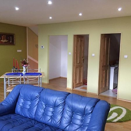 Štrba Apartman U Puskina מראה חיצוני תמונה