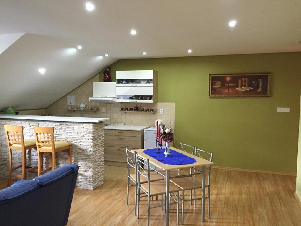 Štrba Apartman U Puskina מראה חיצוני תמונה